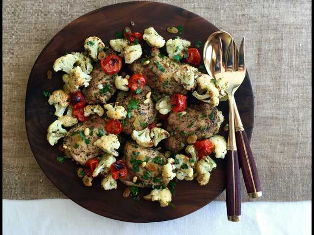 Make an easy dinner with Chicken-Cauliflower Roast