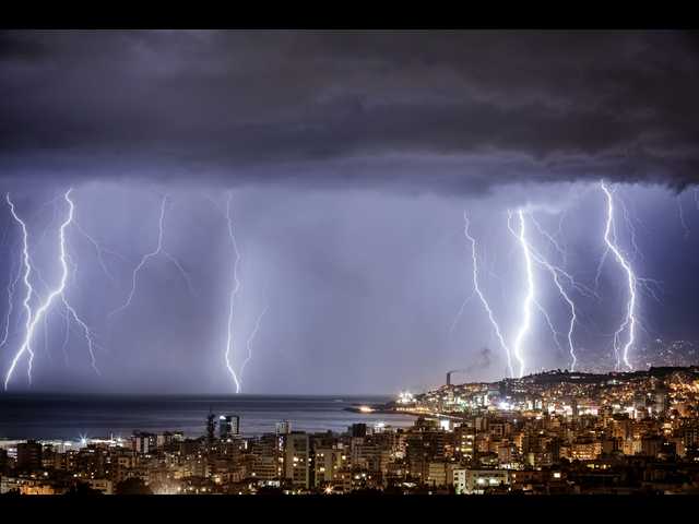 Myths vs. facts: What you should do to stay safe in a lightning storm